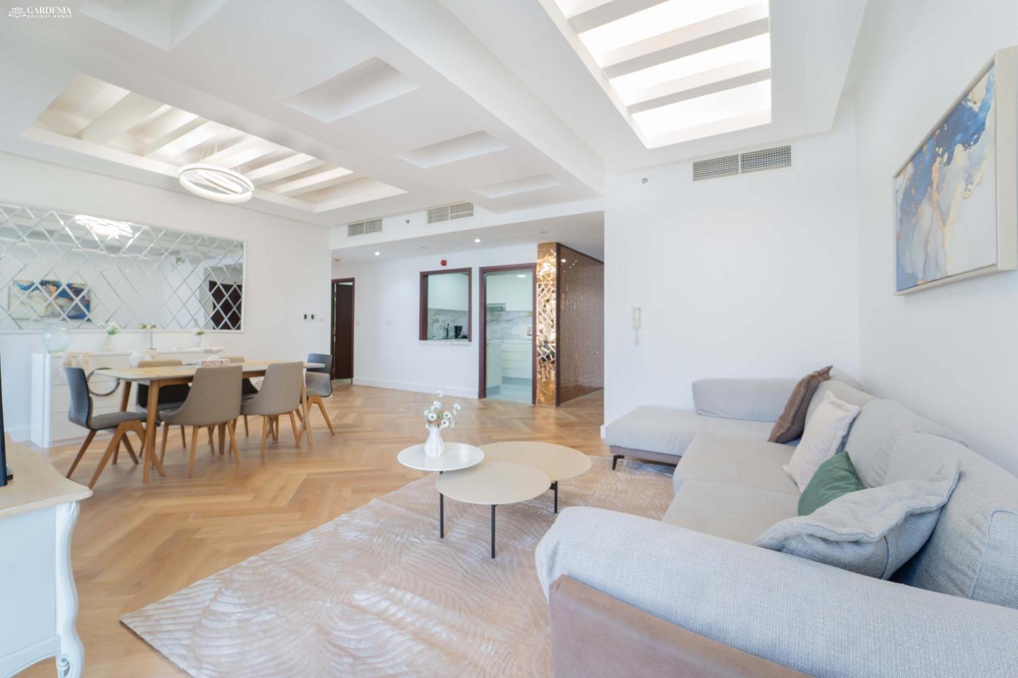 Jbr Amwaj 4 , Upgraded Sea And Ain Dubai Views, 2M Walk To Beach By Gardenia Suitse Exterior photo