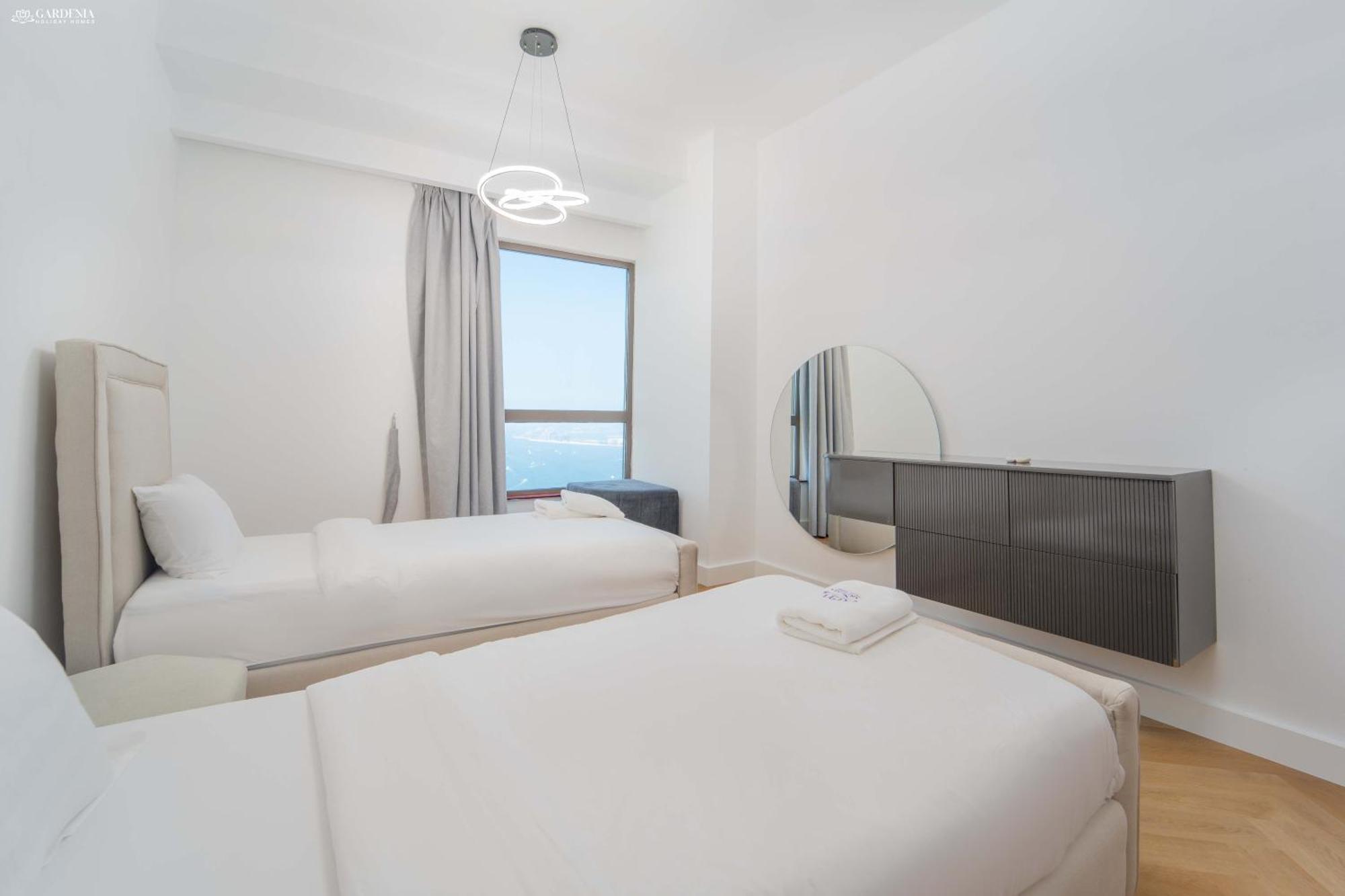 Jbr Amwaj 4 , Upgraded Sea And Ain Dubai Views, 2M Walk To Beach By Gardenia Suitse Exterior photo